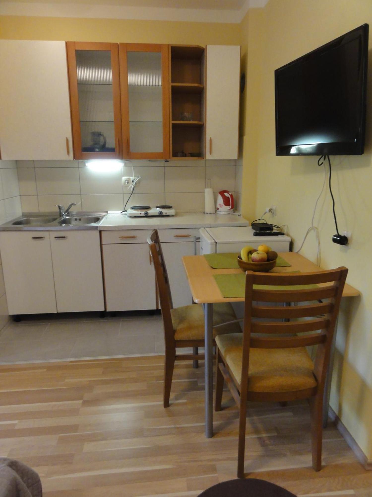 Guest Accommodation Neno ザダル エクステリア 写真
