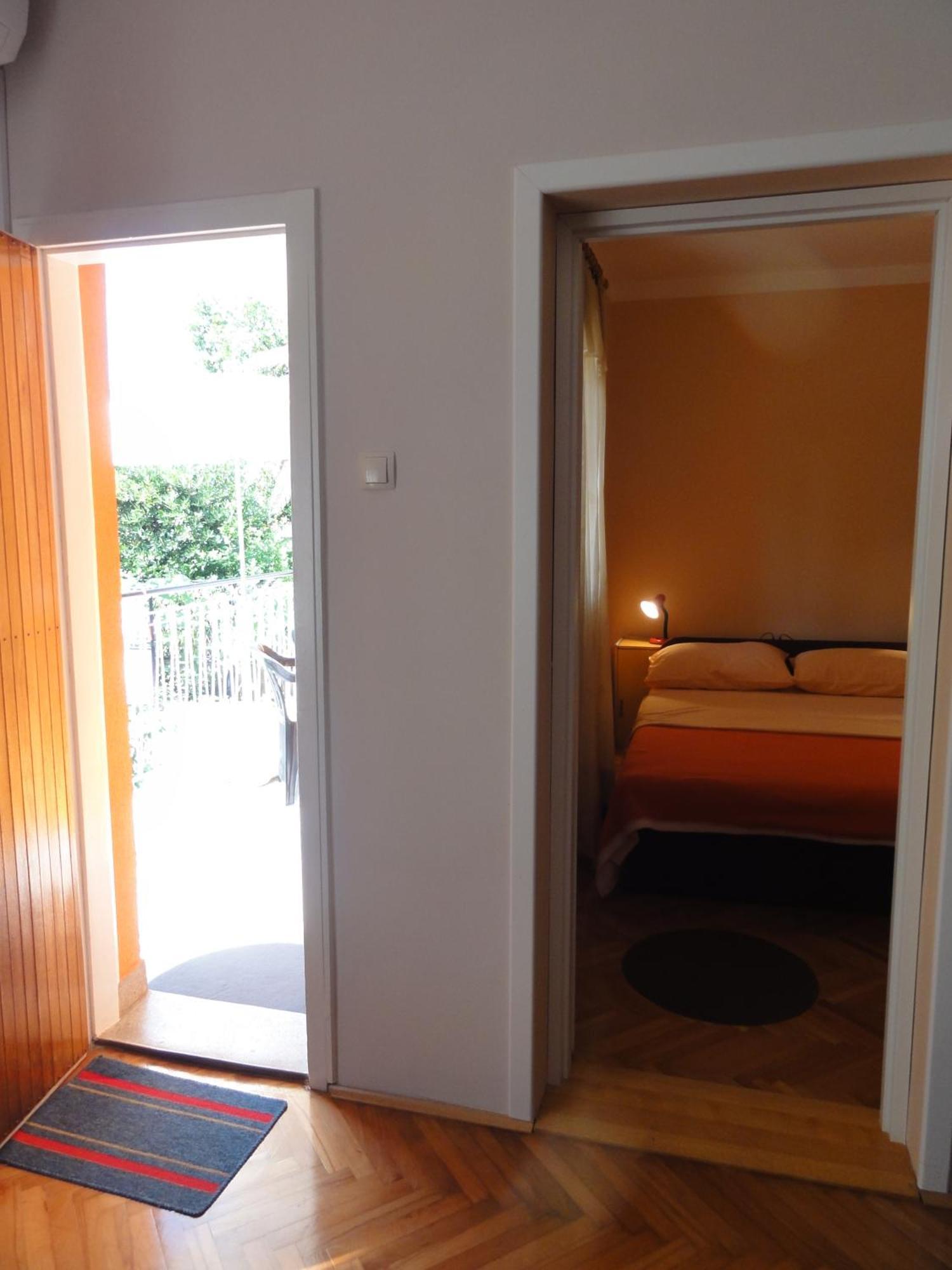 Guest Accommodation Neno ザダル エクステリア 写真